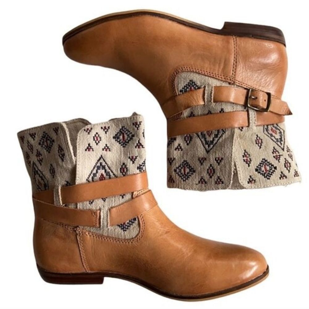 Latigo Tan Leather Ankle Boots with Geometric Fabric